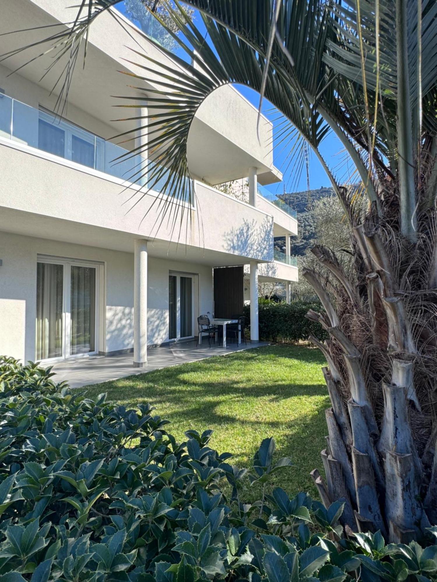 Garda Living Apartments Riva Del Garda